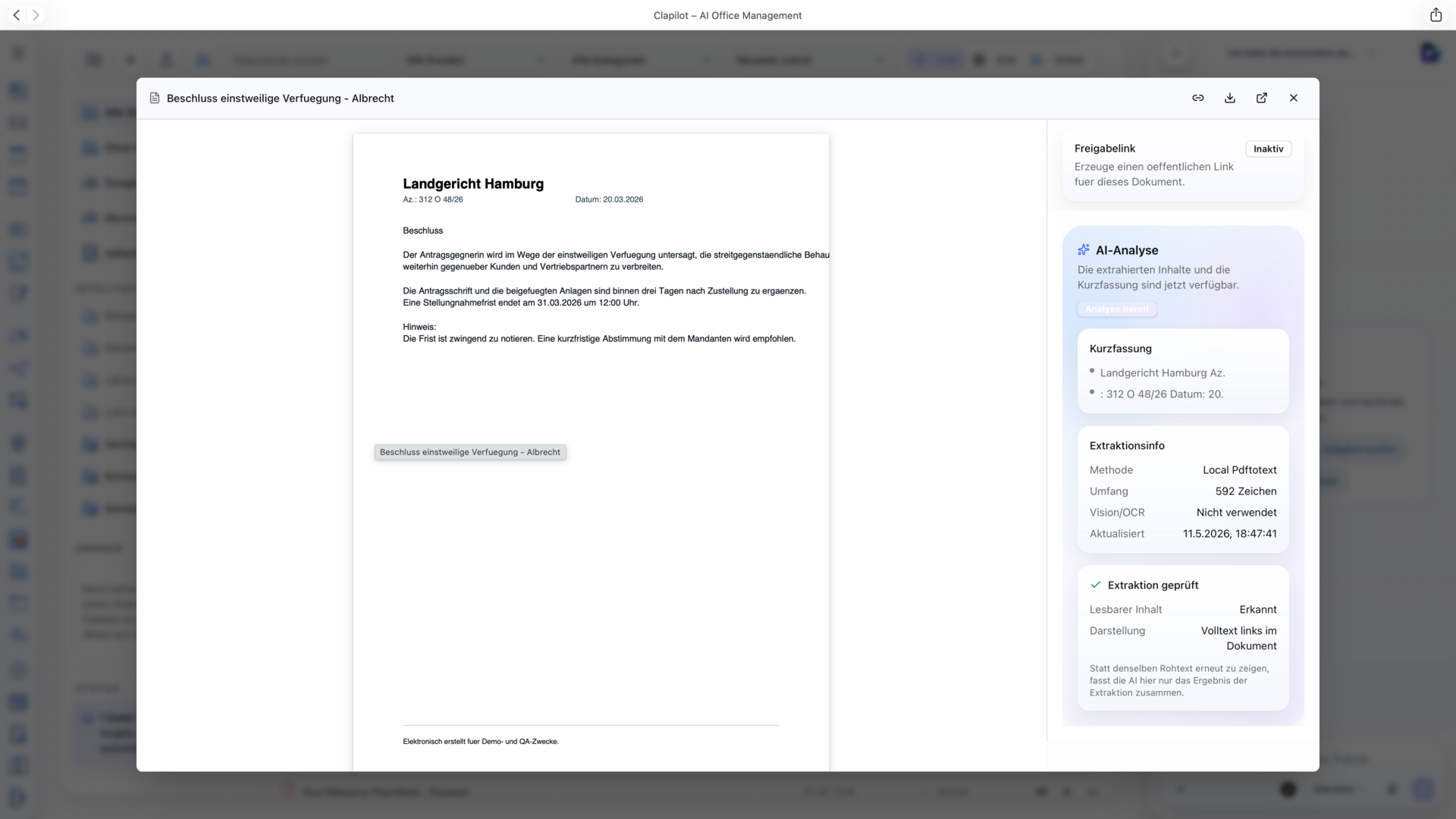 Clapilot Dokumentanalyse mit Schriftsatz, KI-Analyse und Extraktionsstatus
